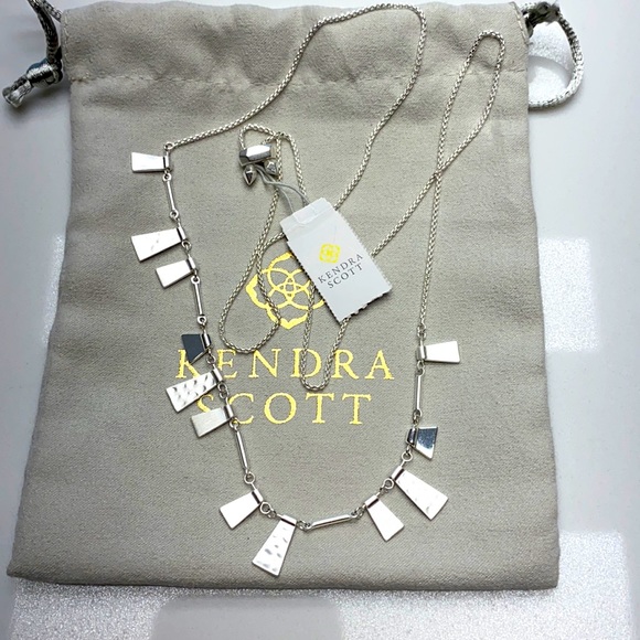 Kendra Scott Jewelry - Kendra Scott Lynne choker